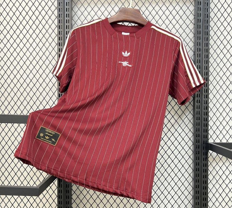 Arsenal Maroon Icon Special Fan Jersey Arsenal Maroon Icon Special Fan Jersey