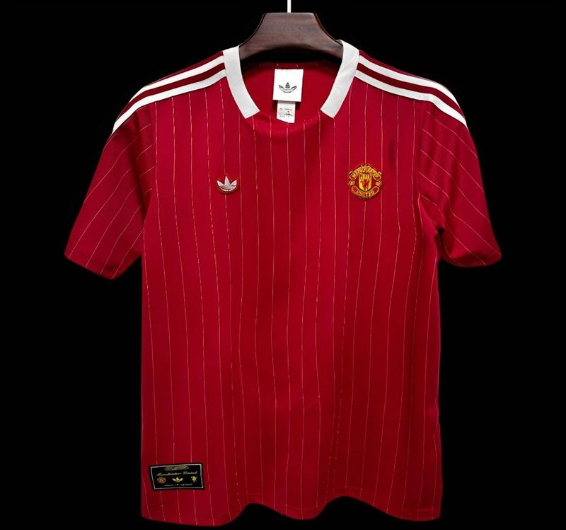 Man United Red Icon Special Fan Jersey Man United Red Icon Special Fan Jersey