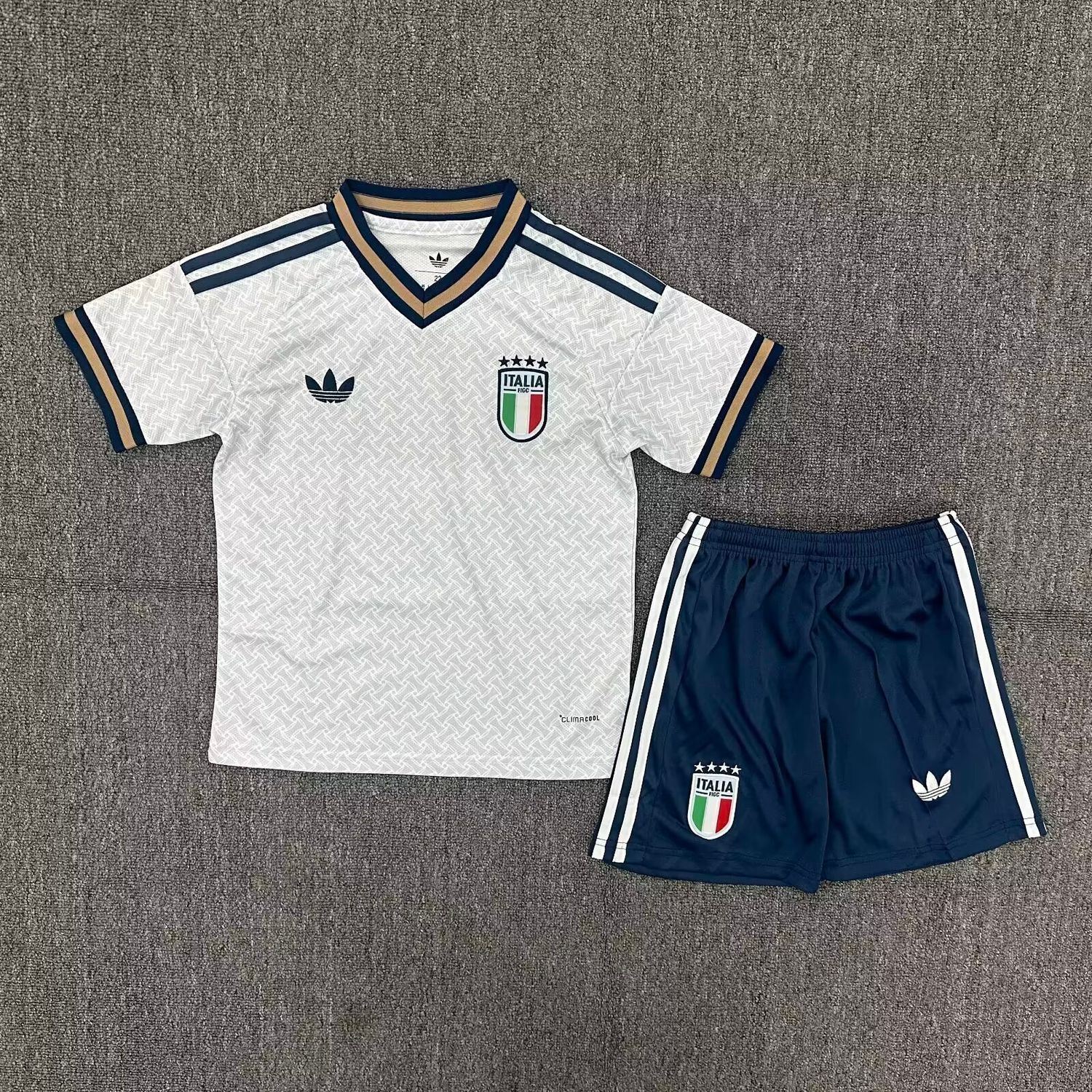 Italy Away Leaked Kids Kit Italy Away Leaked Kids Kit