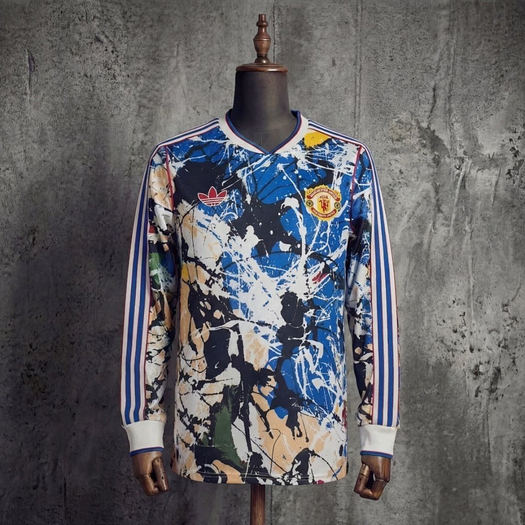 Man United Colour Splash Long Sleeve Fan Jersey