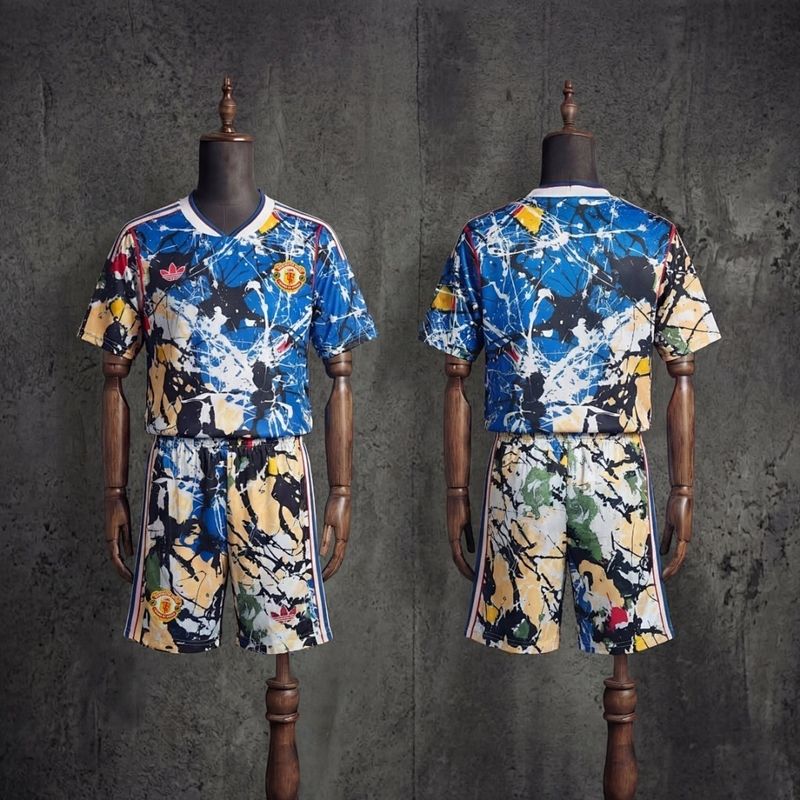 Man United Kids Colour Splash Special Kit