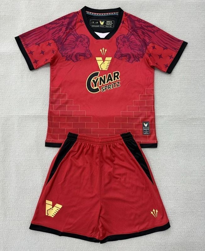 Venezia Maroon Kids Special Kit