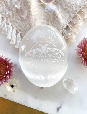 Seleniet meditatie steen - Mystic Luna Moth'