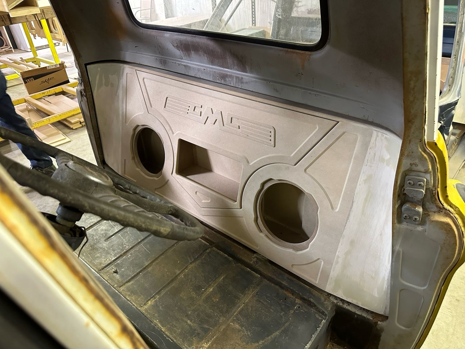 55-59 Slosh Subz (FOR SMALL Or LARGE BACK GLASS)