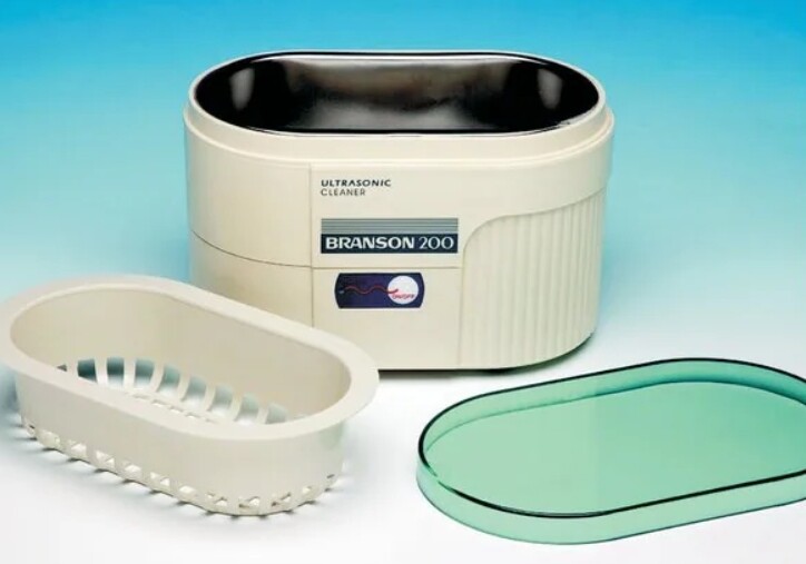 Bransonic B200 Ultrasonic Cleaner