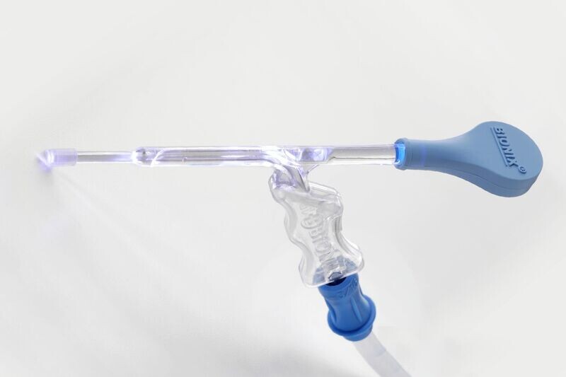 Lighted Suction Handles for Suction Wax Removal