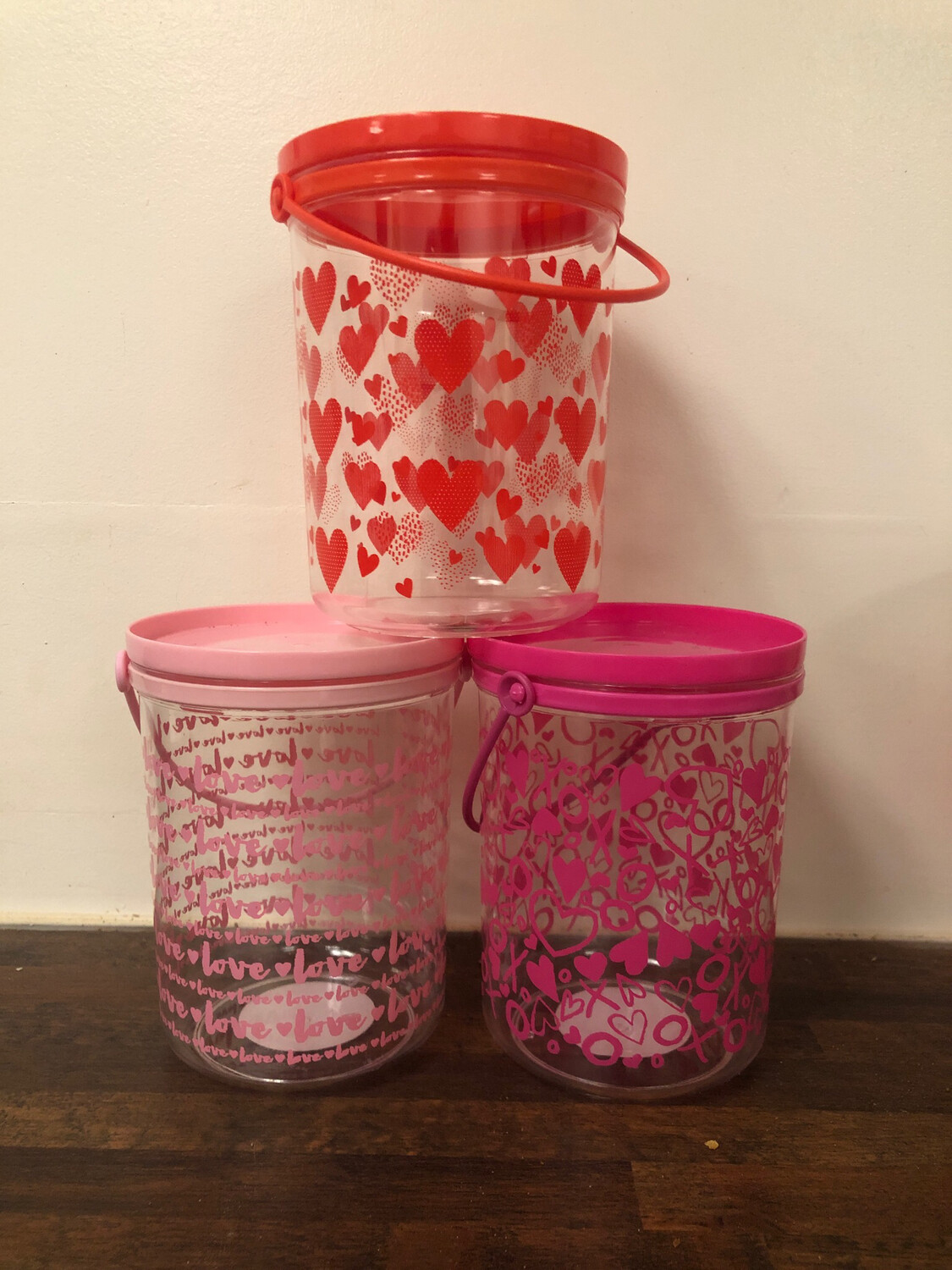 8 oz Treats in Plastic Valentine’s Jar