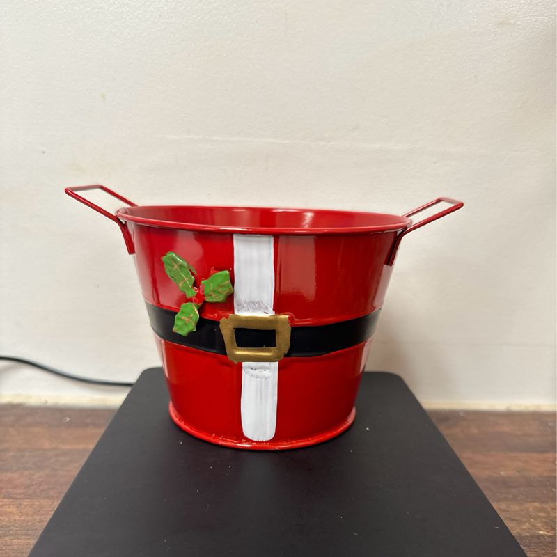 12 Oz Treats In Santa Suit Pail