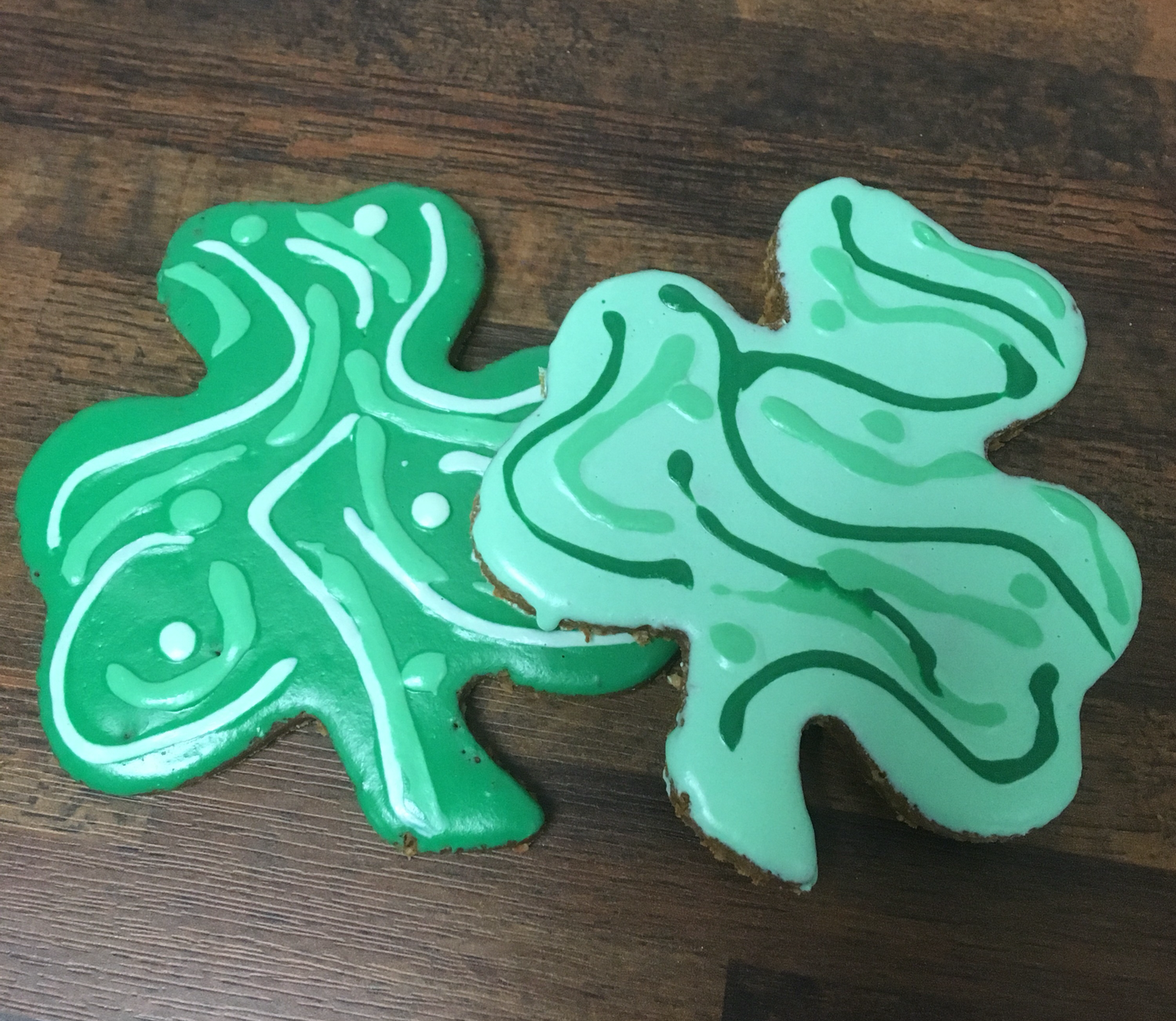 Large Shamrock Treat