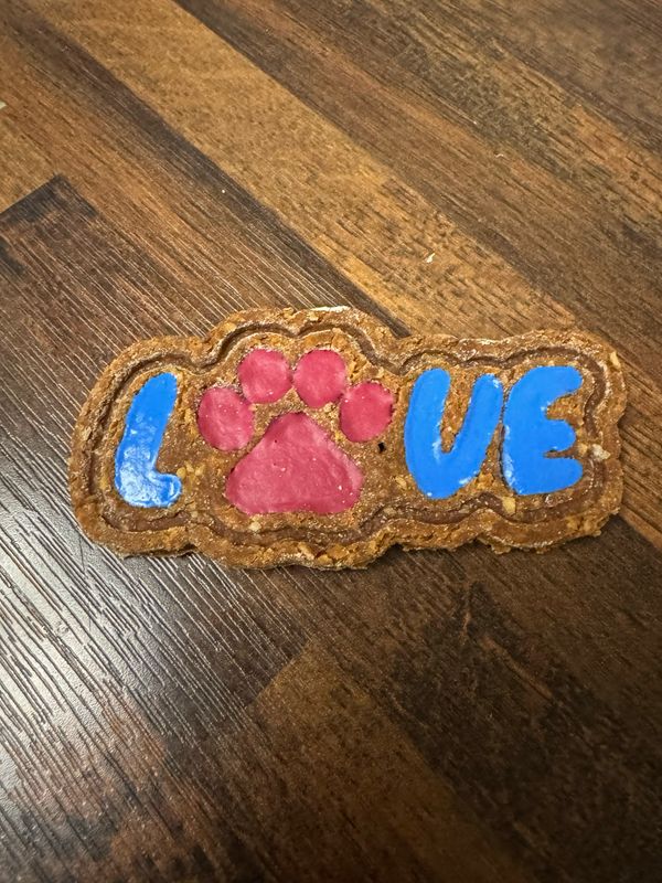 Patriotic L🐾VE Treats