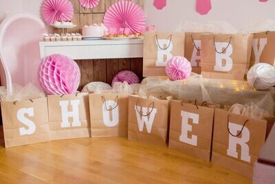 decor and balloons