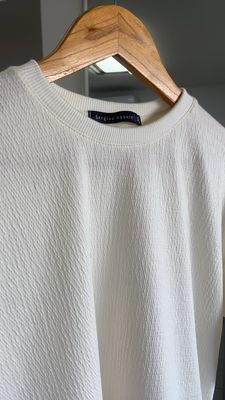 Cream Fussy Lines