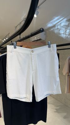 White Lino Short