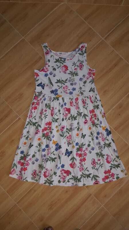 H&amp;M Dress EUR 134/140 US 8-10Y