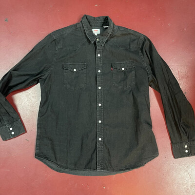 Vintage Levi’s Western Pearl Snap Shirt. Free Shipping