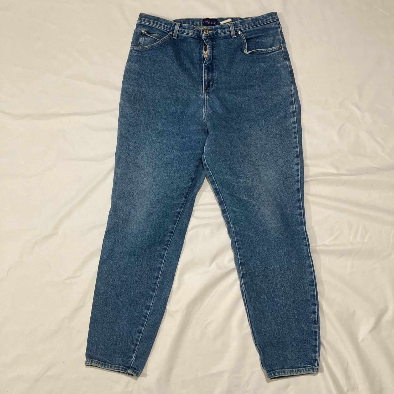 Vintage High Waisted Jeans CST