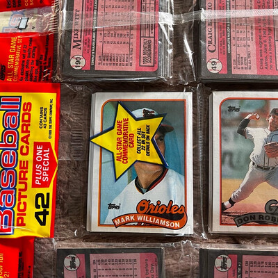 1989 Topps Baseball Card Sealed 43 Card Packs