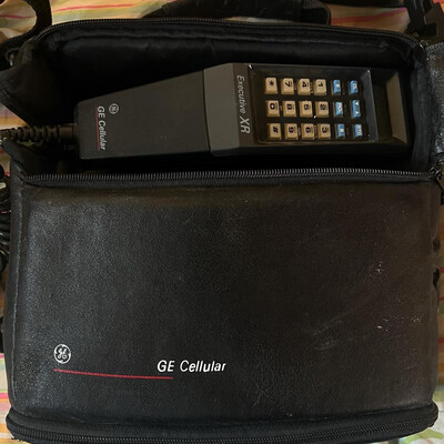 Vintage 1980’s GE Cellular Phone In Leather Bag