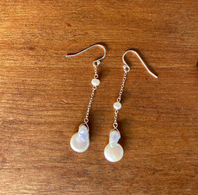 Baroque Pearl Chain drop Earring