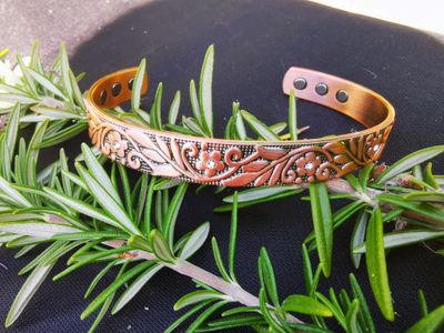 Copper Magnetic Healing Bracelet Pretty Flower