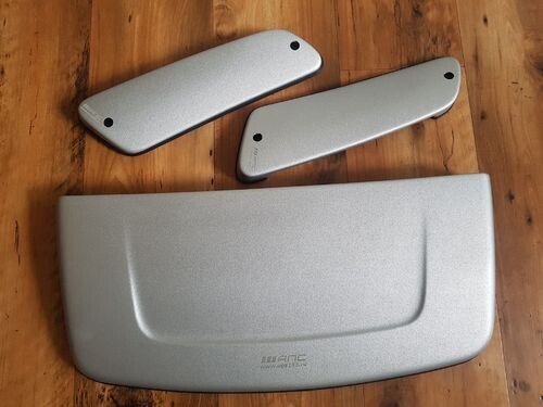 MOTORHAUBE HUTZE + "C" SEULEN ABDEKUNG LADA 4x4 NIVA URBAN PICKUP, Farbe Silber
