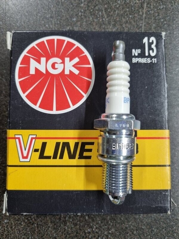 4x Zündkerzen NGK V-Line 13