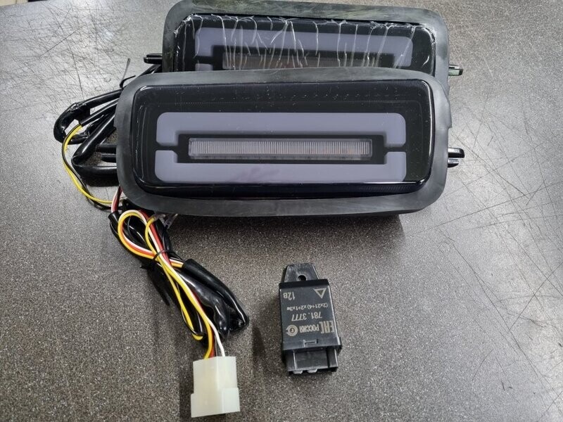 LED Blinker Modull mit Tagfahrlicht Funktion  Lada 4x4/Taiga/Urban/Pickup