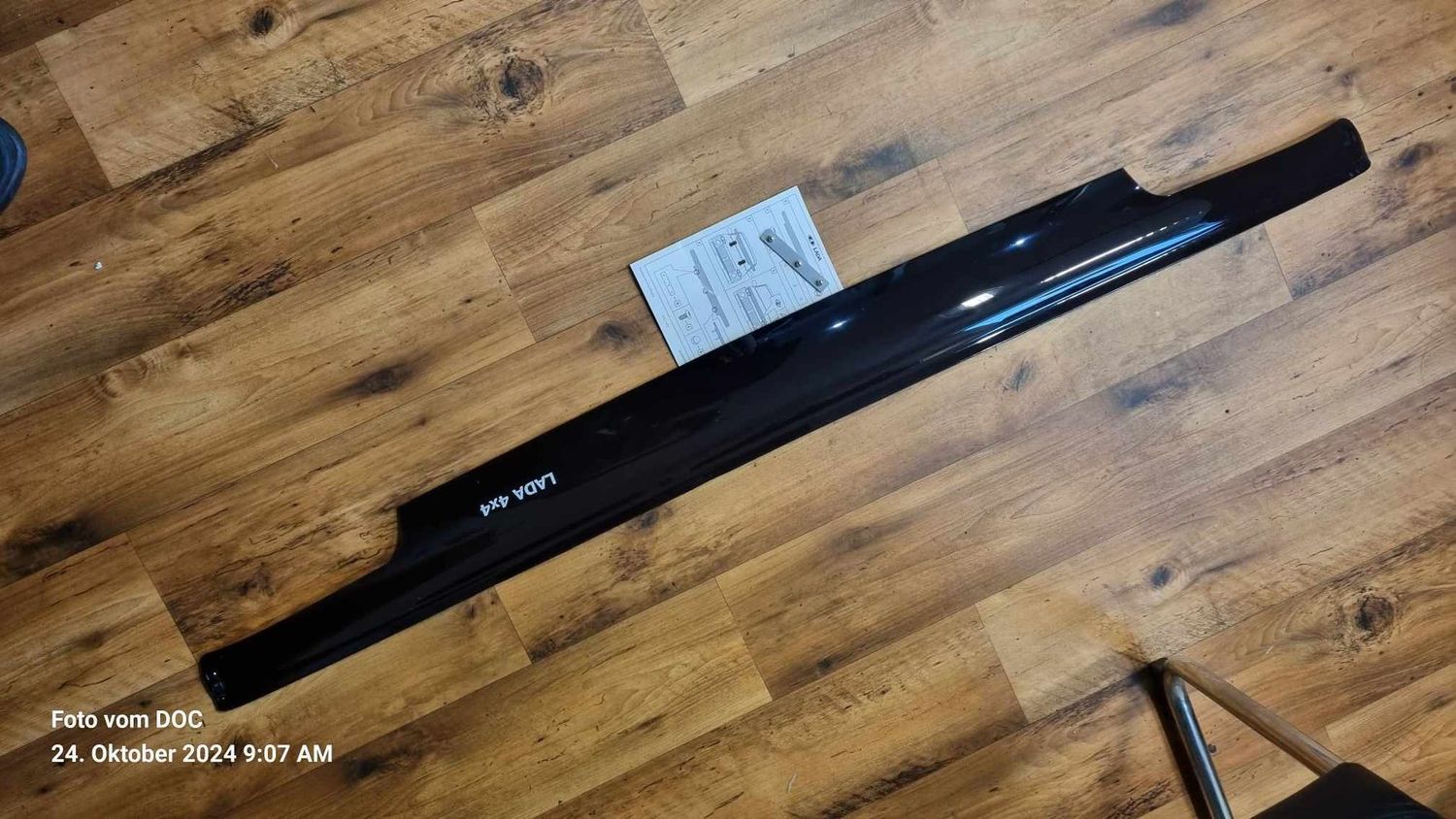 SPOILER  WINDABWEISER für Motorhaube , LADA NIVA  alle  Ausführungen