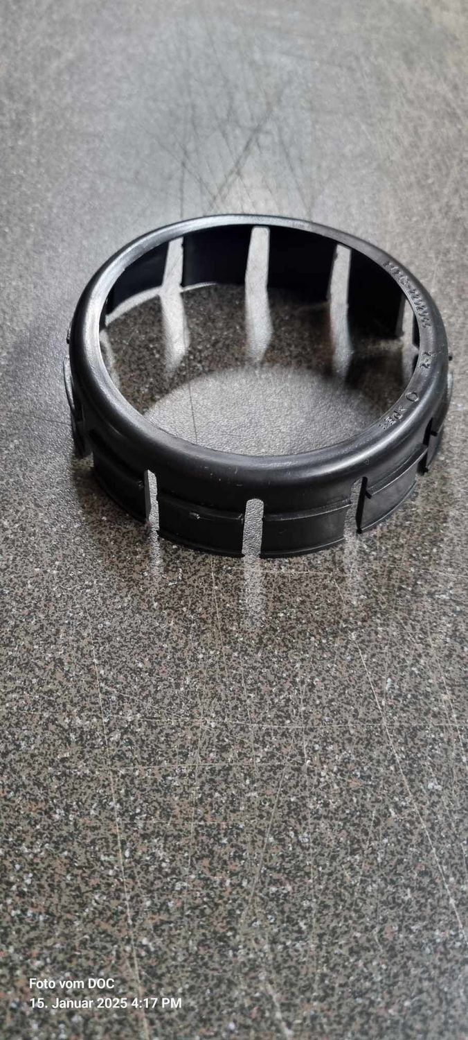 Plastikschutz für Zwischengelenk. passt für alle sorten Lada Niva / Urban/ Taiga / Legend/ Bronto