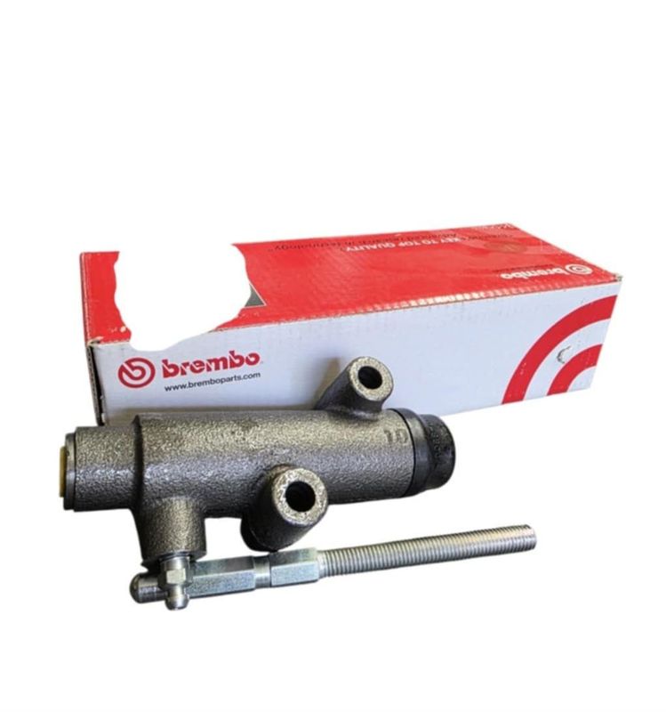 Kupplungsnehmerzylinder für Lada Niva/ 4x4 bis  2010