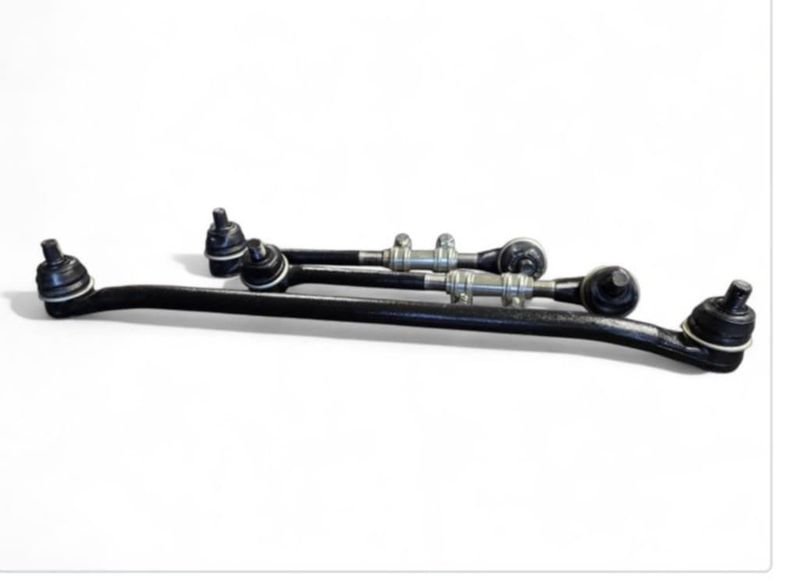 Spurstangen Set  Komplett links + rechts +mitte  für Lada Niva "M" ab 2010 alle Modifikationen und Ausstattungen