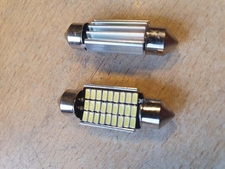 1 x SMD LED 36mm Soffitte Innenraum Leuchten Weiß 1 x SMD LED 36mm Soffitte Innenraum Leuchten Weiß
