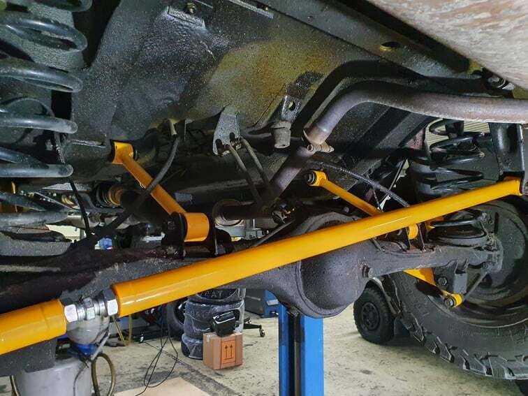 Längsstangen verstärkt , Satz- 5 Stück - alle LADA Niva Längsstangen verstärkt , Satz- 5 Stück - alle LADA Niva