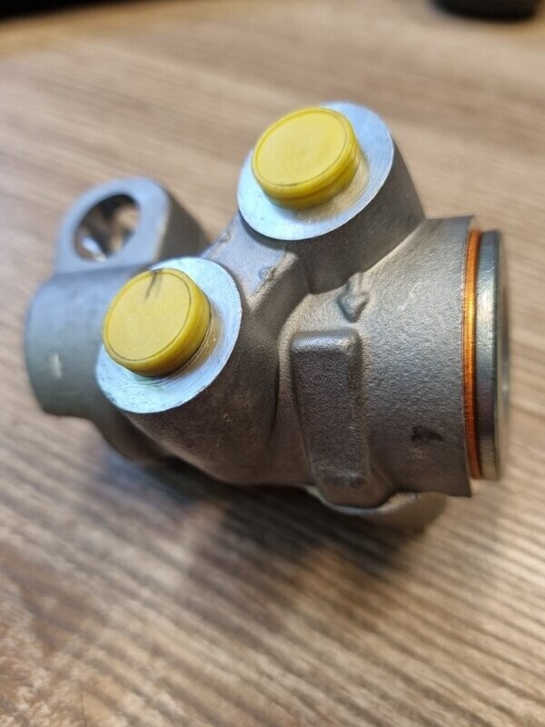 Bremskraftregler , für Lada Niva 4x4, 3-tür  ohne ABS, bis 2011