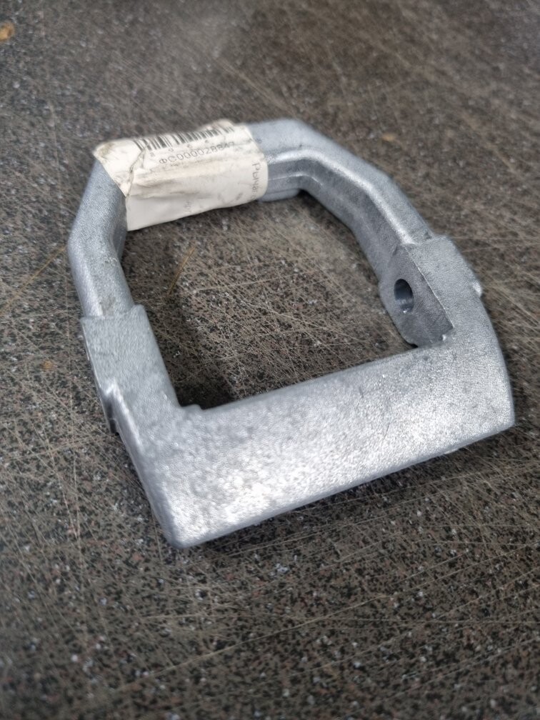 Trägerhebel für Bremssattelteil für alle Nivas Trägerhebel für Bremssattelteil für alle Nivas