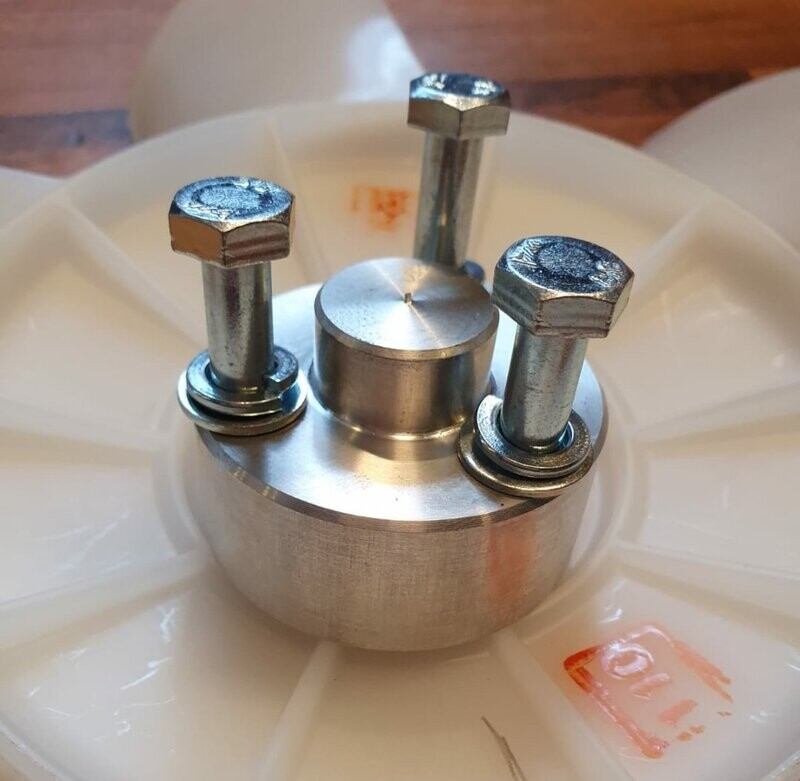 Manuelle Zusatz Lüfter für Motor Kühlung inkl.Adapter Lada 2121 / 2131 / 4x4 /Taiga /Urban / Pickup/Legend