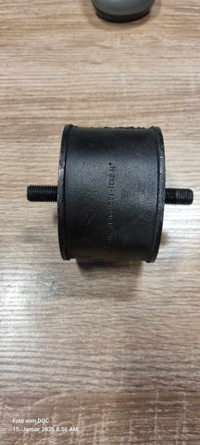 1x Motorlager /Gummilager   für Lada Niva 4x4