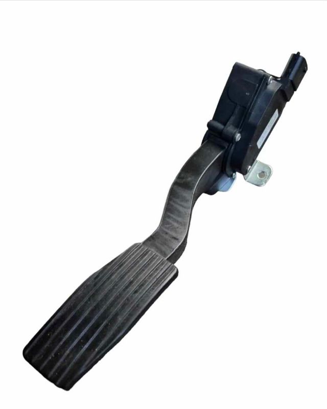 e- gaspedal für Lada 4x4 Niva "M" die mit  Elektonische Drosselklappenstutzen , ab ca.2012 alle ausführungen