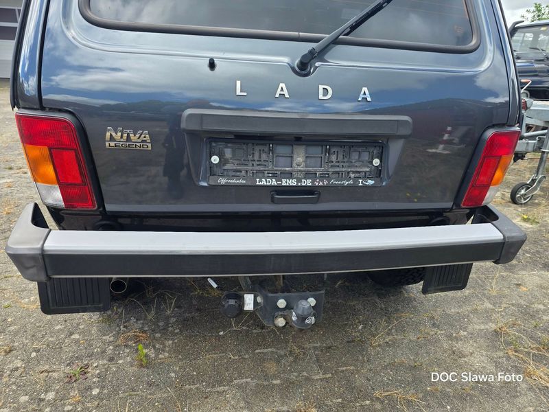 Lada Niva Stoßstange hinten Komplett aus ALU Lada Niva Stoßstange hinten Komplett aus ALU