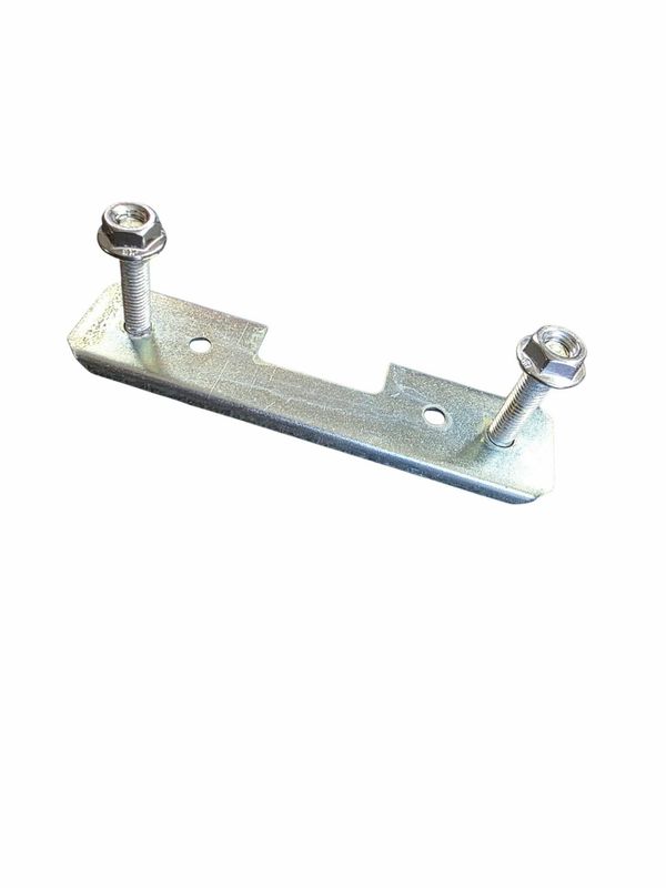 Halter für Schmutzfänger vorne oder hinten, Lada 4x4 Halter für Schmutzfänger vorne oder hinten, Lada 4x4