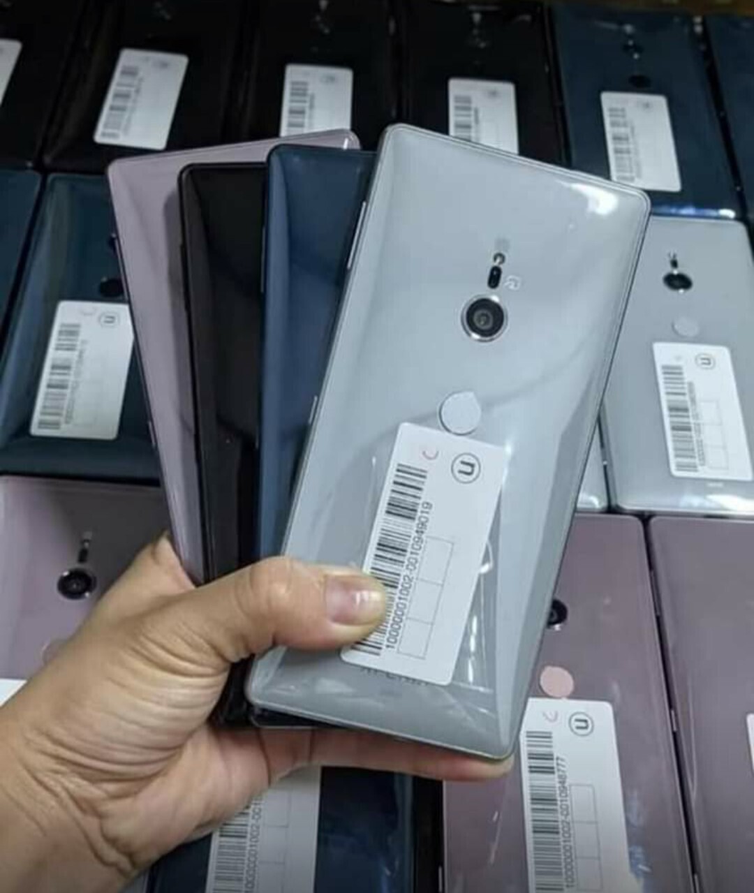 SONY XPERIA XZ2 (4GB / 64GB)