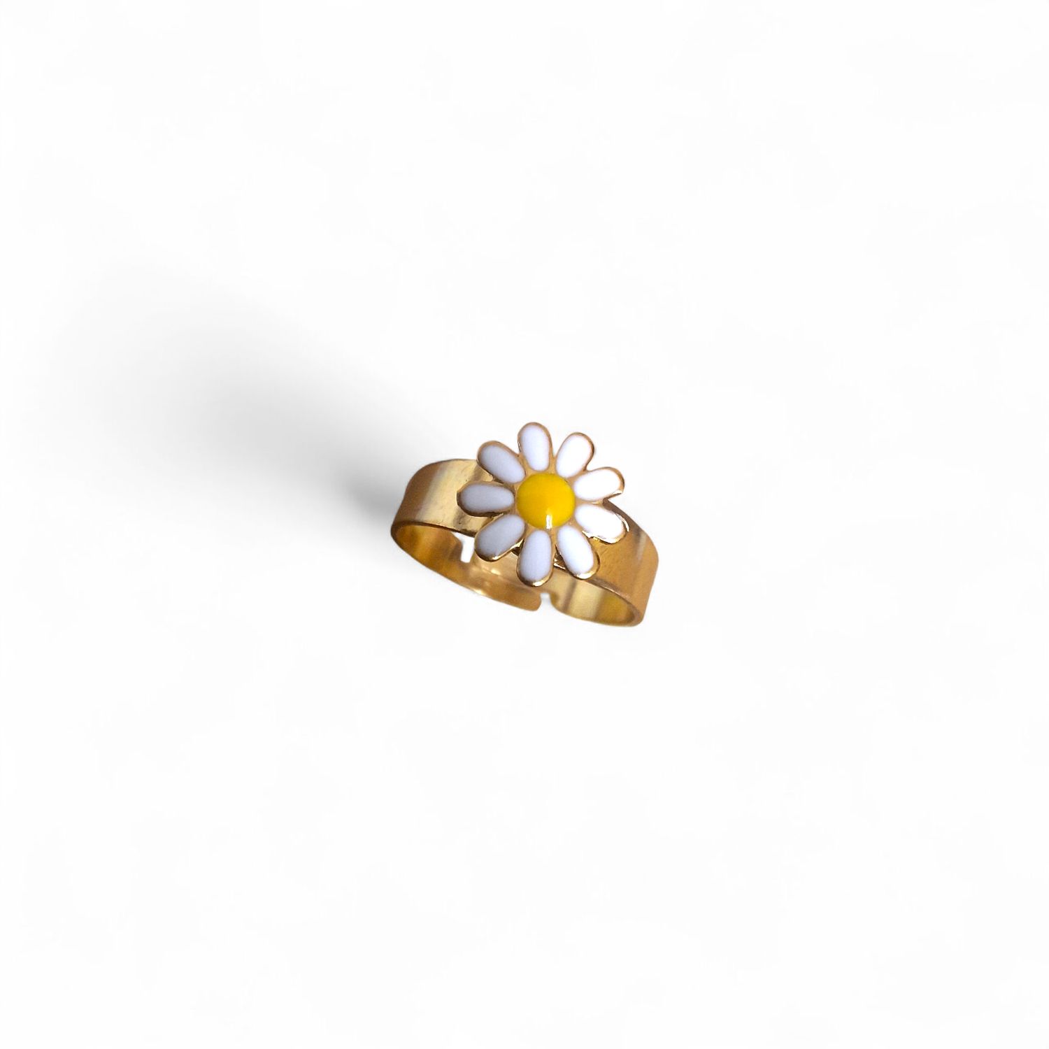 WHITE MARGUERITE Ring