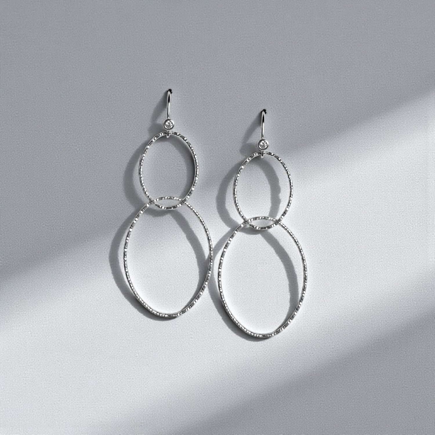 INFINITY Ohrringe aus 925 SILBER mit Zirkonia