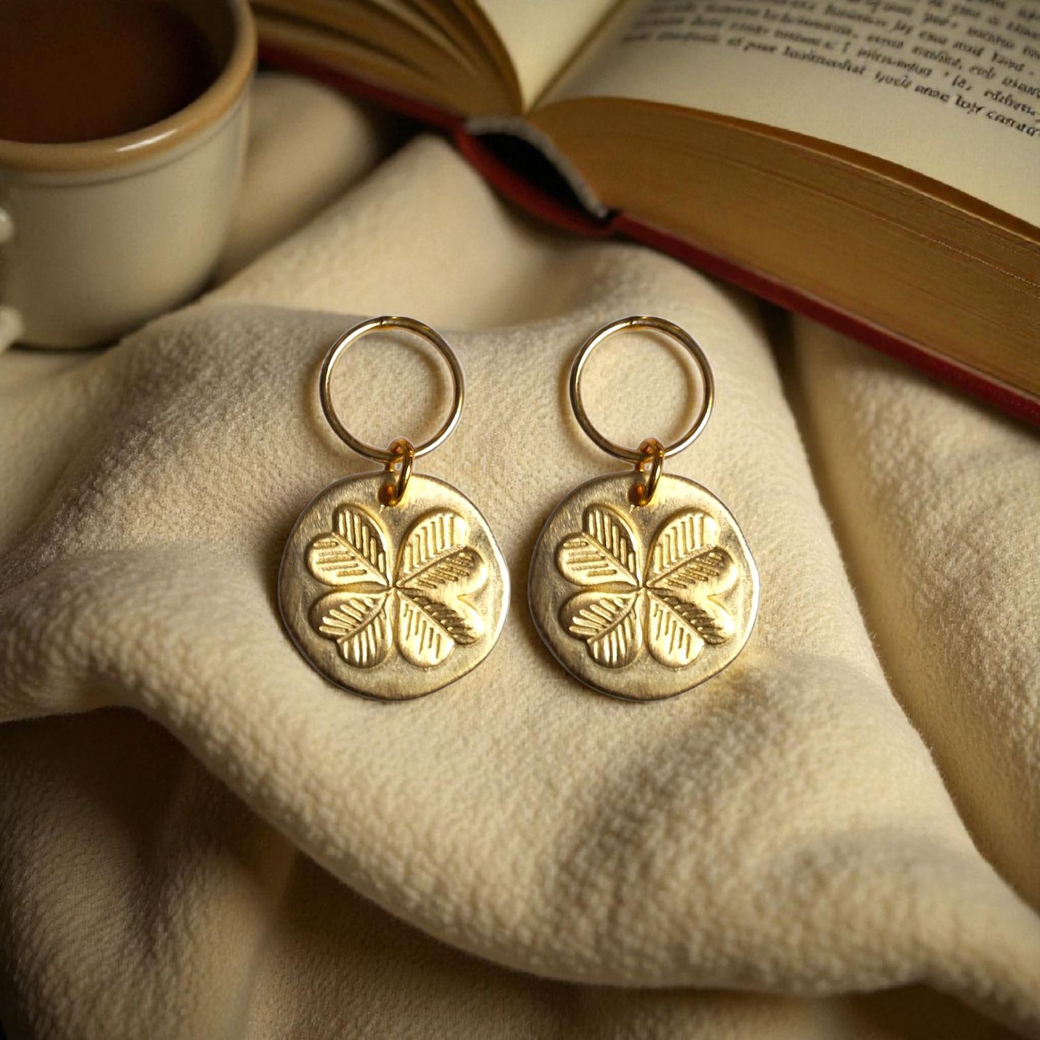 LUCKY Ohrringe aus 925 Silber (vergoldet)