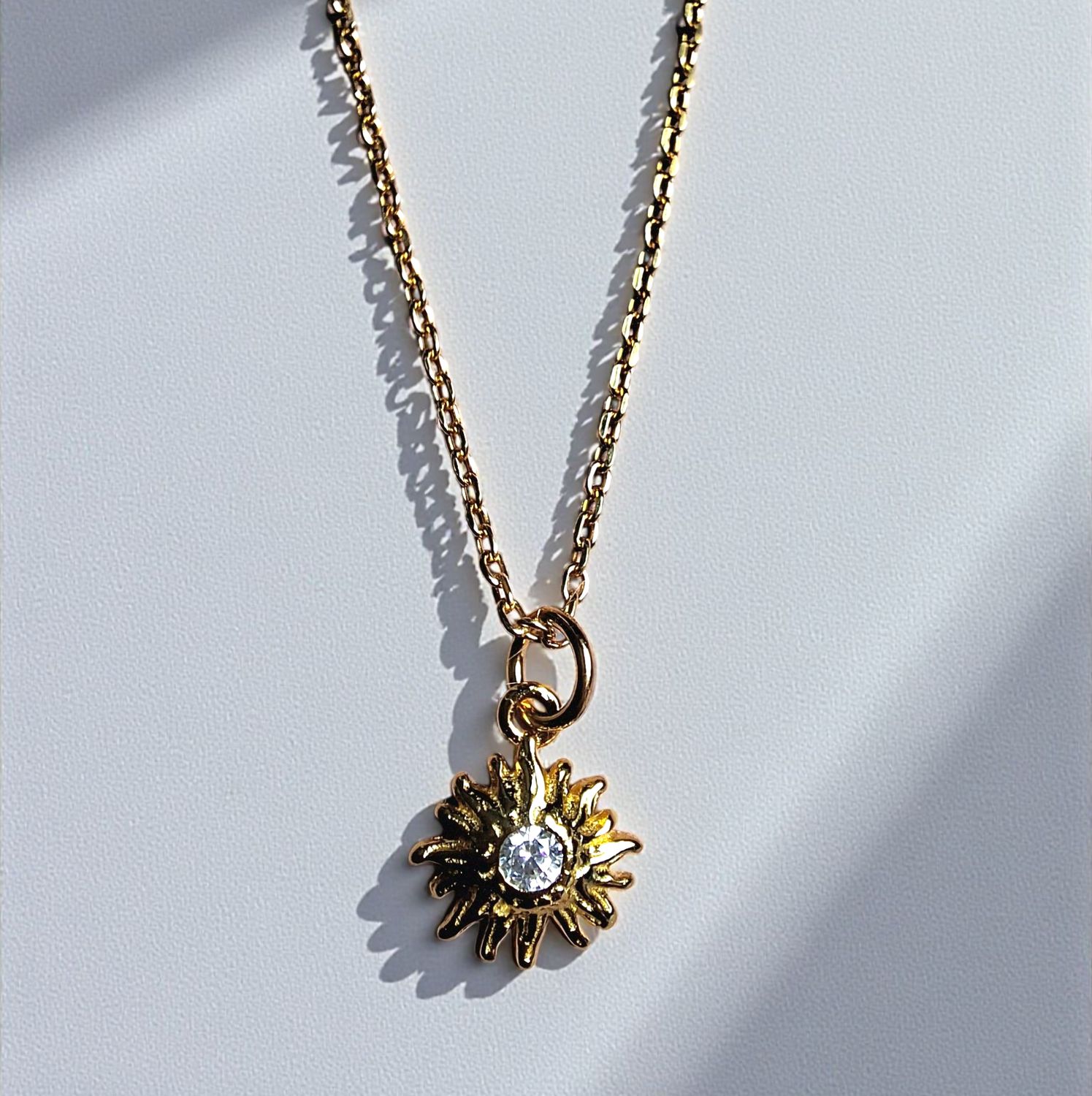 ALPINE Halskette aus 925 Silber (vergoldet) mit Zirkonia