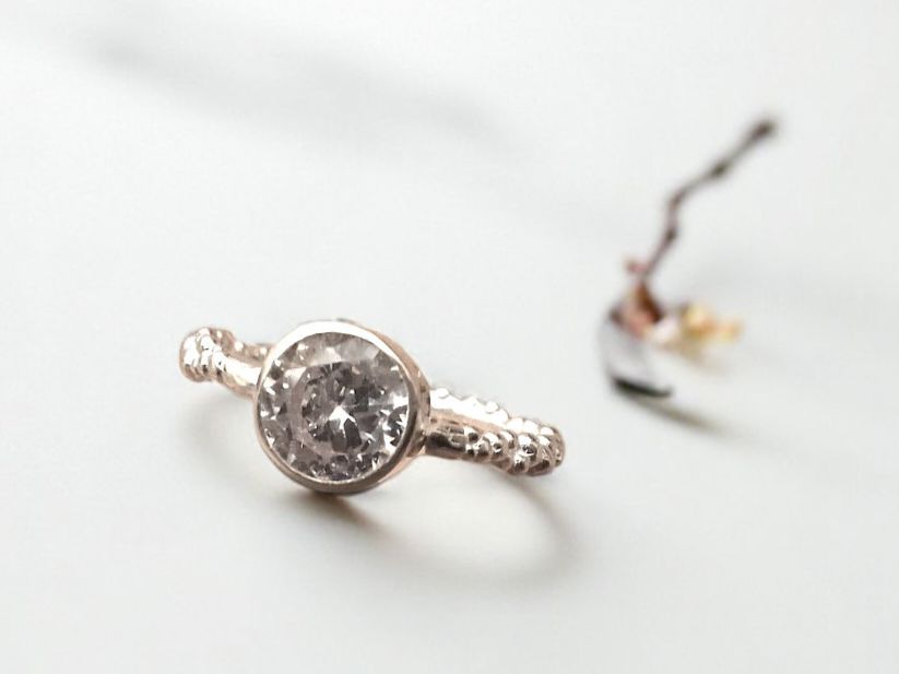 GLITTERY DROP Ring aus 925 Silber mit Zirkonia