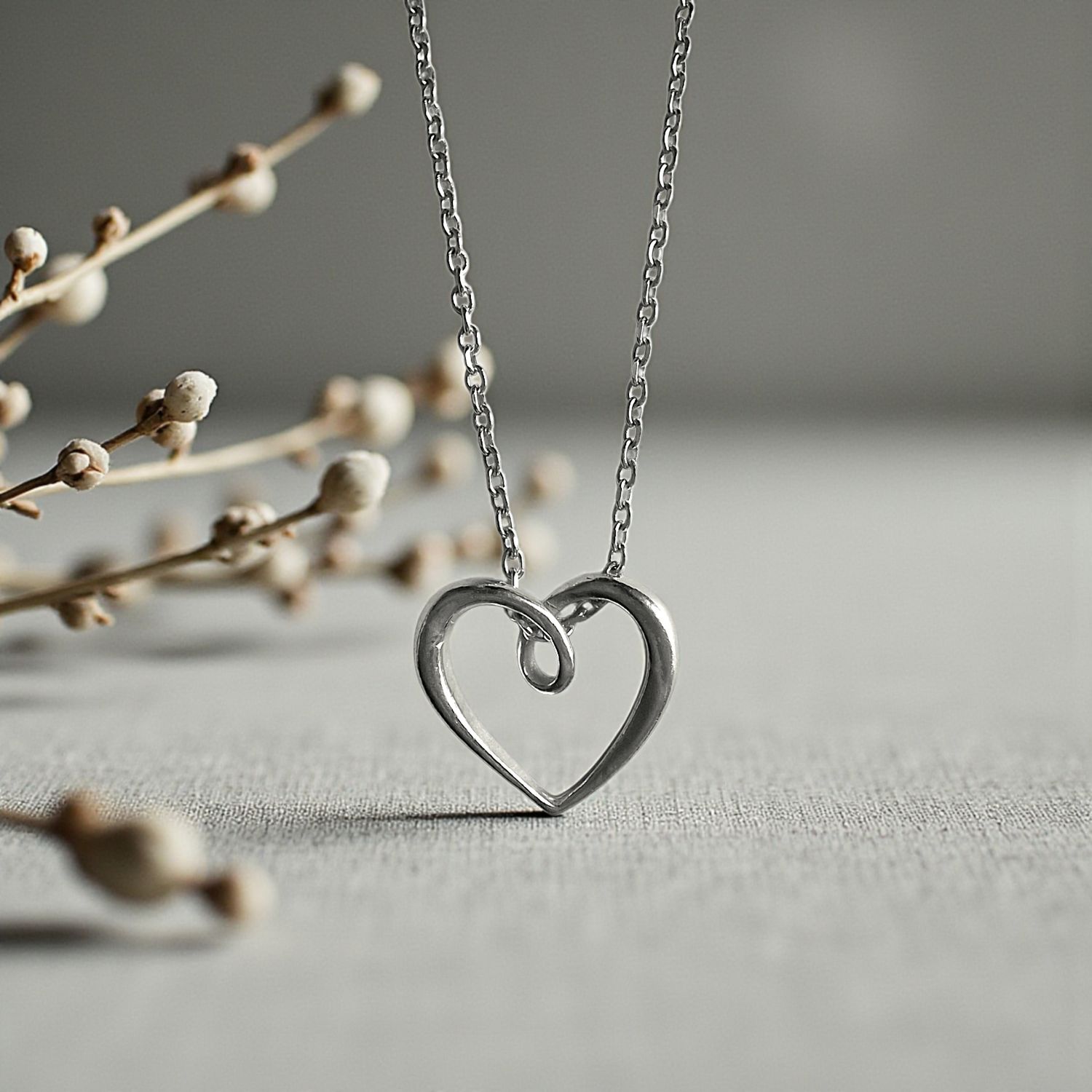 SWIRLY LOVE Halskette aus 925 Silber