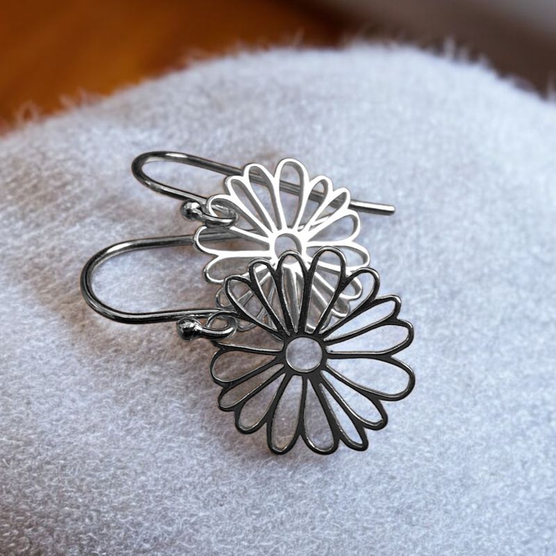 DAISY LOVE Ohrringe 925 Silber DAISY LOVE Ohrringe 925 Silber