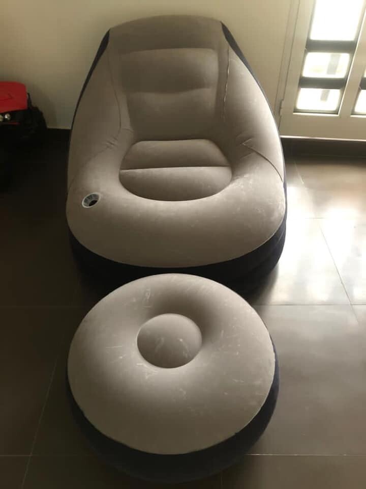 canapé gonflable + repose pied + pompe offerte