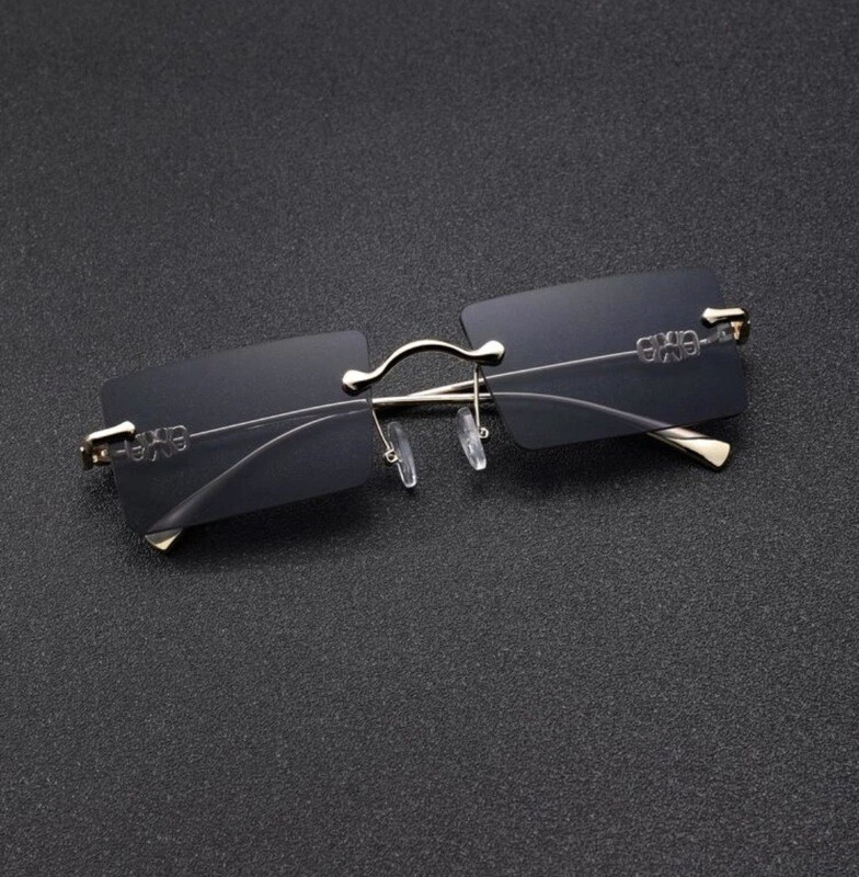 CLASSY SQUARE GLASSES